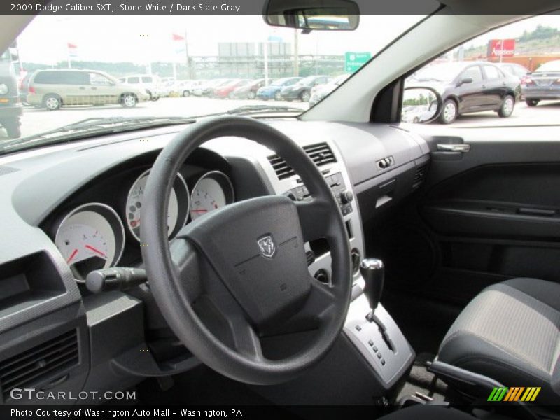 Stone White / Dark Slate Gray 2009 Dodge Caliber SXT