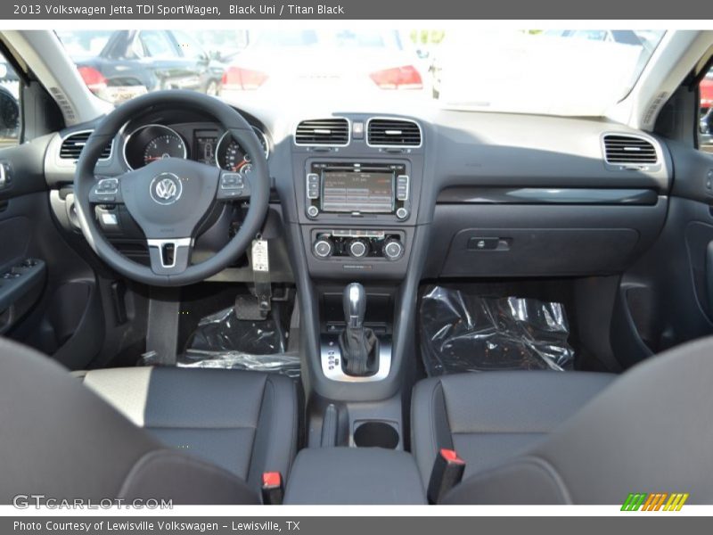 Black Uni / Titan Black 2013 Volkswagen Jetta TDI SportWagen