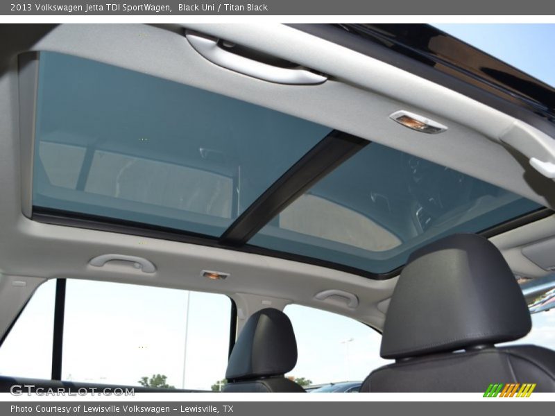 Black Uni / Titan Black 2013 Volkswagen Jetta TDI SportWagen