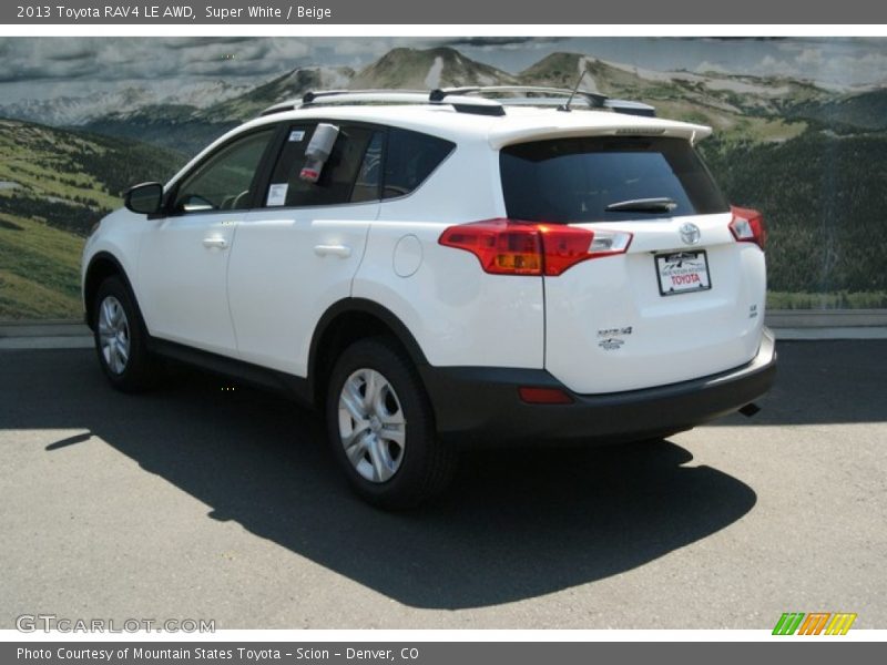 Super White / Beige 2013 Toyota RAV4 LE AWD