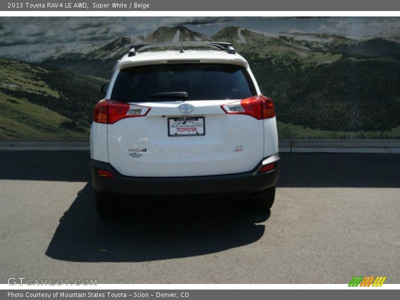 Super White / Beige 2013 Toyota RAV4 LE AWD