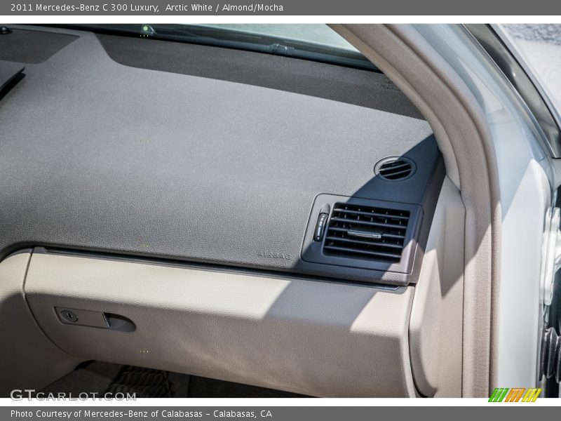 Arctic White / Almond/Mocha 2011 Mercedes-Benz C 300 Luxury