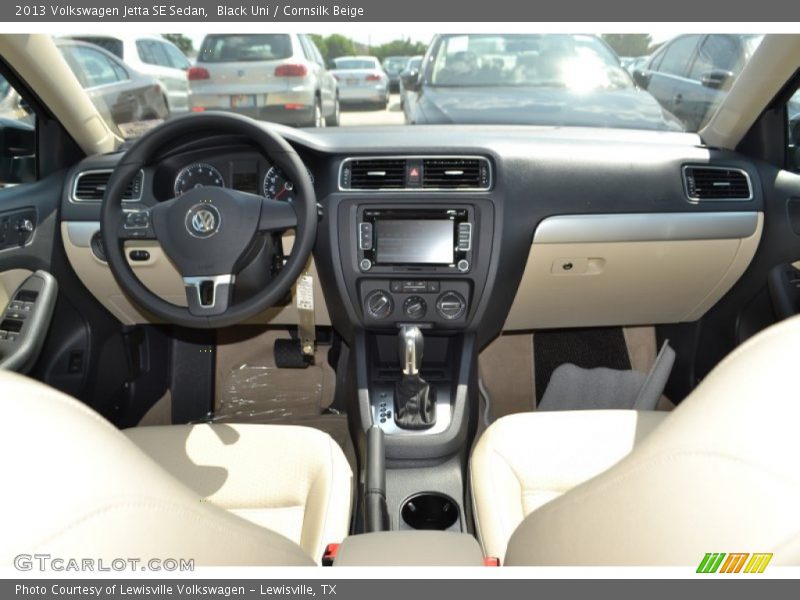 Black Uni / Cornsilk Beige 2013 Volkswagen Jetta SE Sedan