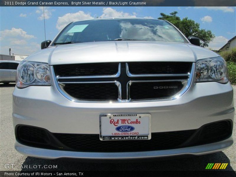 Bright Silver Metallic / Black/Light Graystone 2011 Dodge Grand Caravan Express