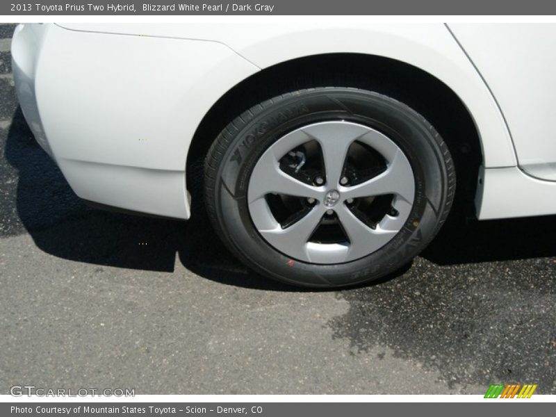 Blizzard White Pearl / Dark Gray 2013 Toyota Prius Two Hybrid
