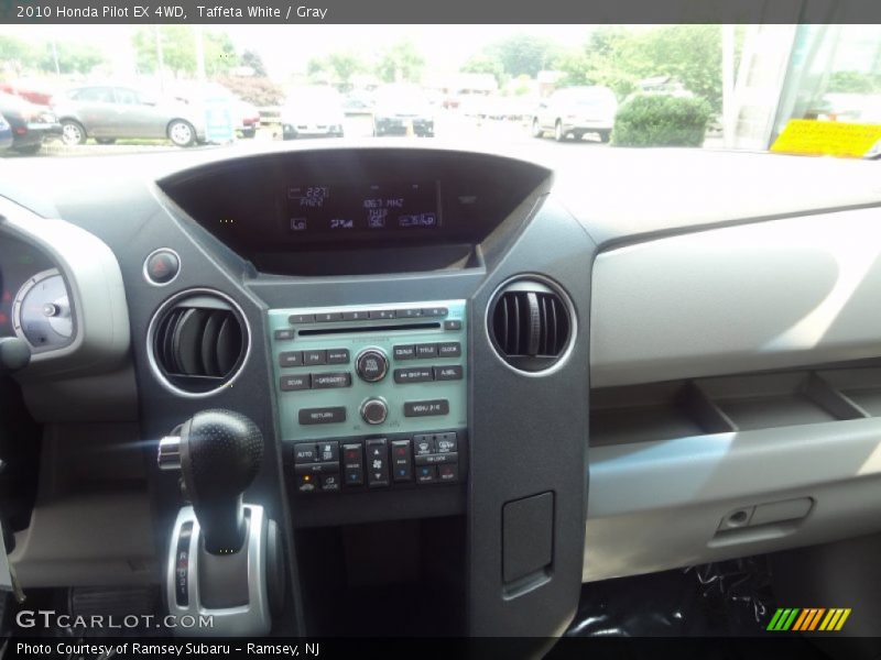 Taffeta White / Gray 2010 Honda Pilot EX 4WD