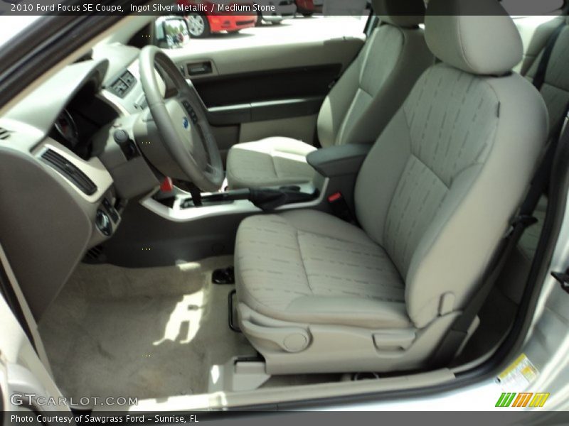 Ingot Silver Metallic / Medium Stone 2010 Ford Focus SE Coupe