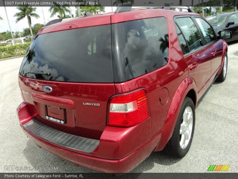 Red Fire Metallic / Black 2007 Ford Freestyle Limited