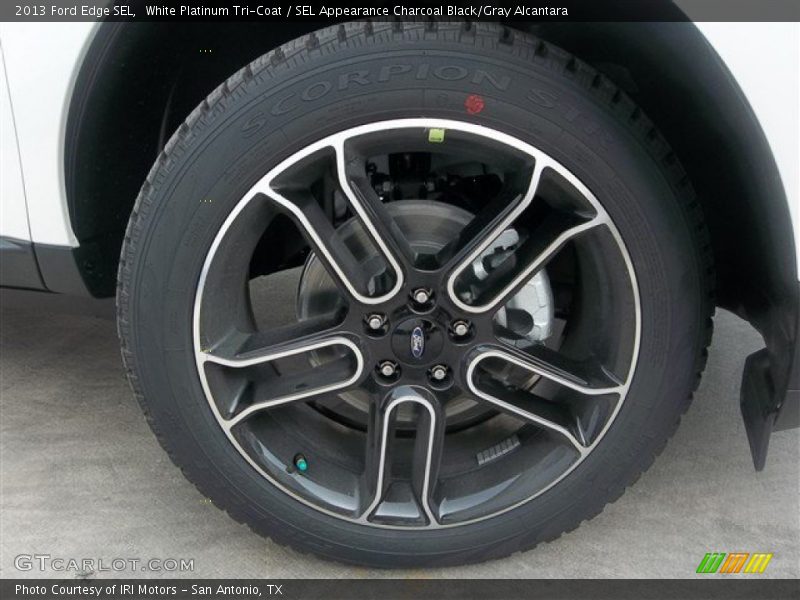 White Platinum Tri-Coat / SEL Appearance Charcoal Black/Gray Alcantara 2013 Ford Edge SEL
