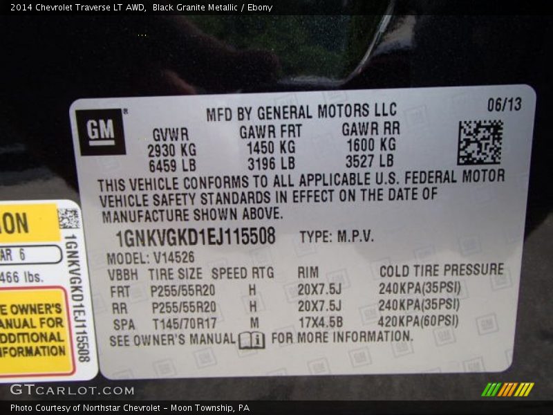 Black Granite Metallic / Ebony 2014 Chevrolet Traverse LT AWD