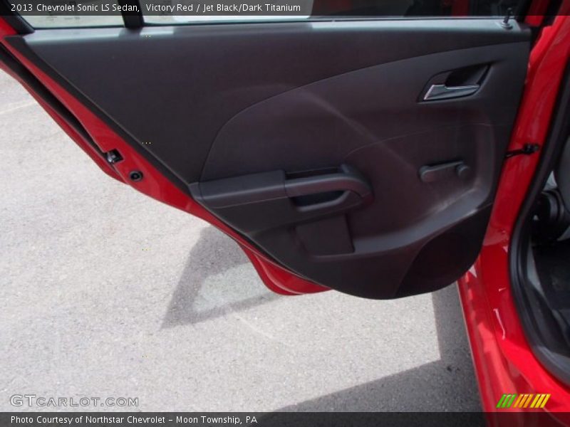 Victory Red / Jet Black/Dark Titanium 2013 Chevrolet Sonic LS Sedan