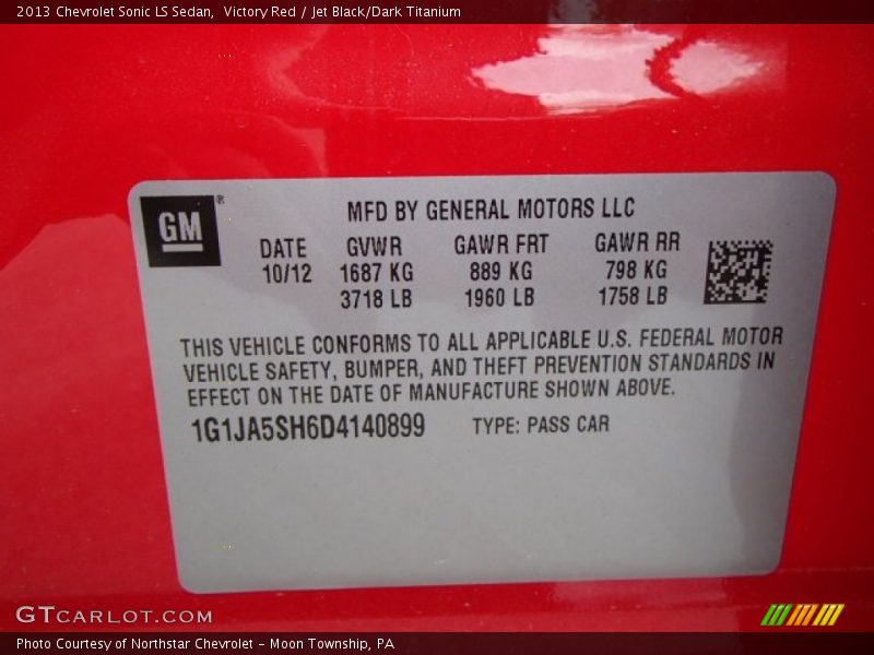 Victory Red / Jet Black/Dark Titanium 2013 Chevrolet Sonic LS Sedan