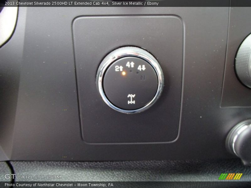 Silver Ice Metallic / Ebony 2013 Chevrolet Silverado 2500HD LT Extended Cab 4x4