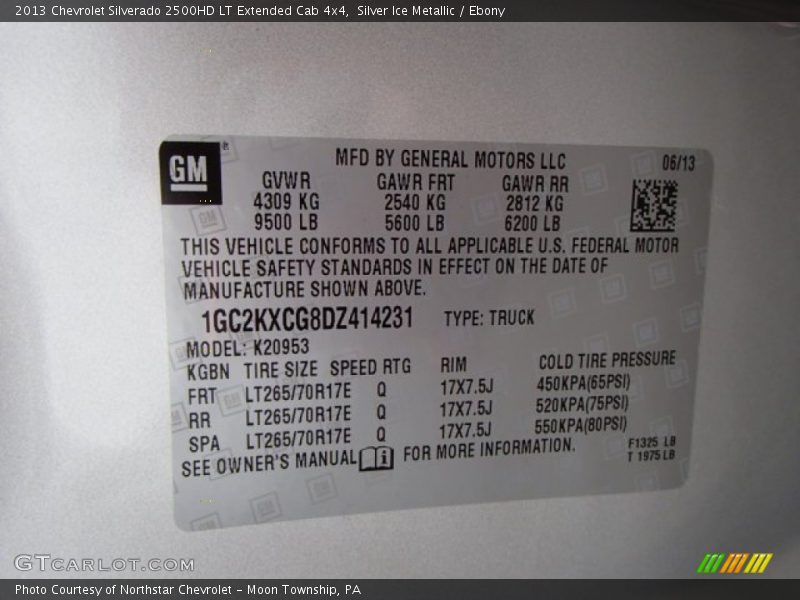 Silver Ice Metallic / Ebony 2013 Chevrolet Silverado 2500HD LT Extended Cab 4x4