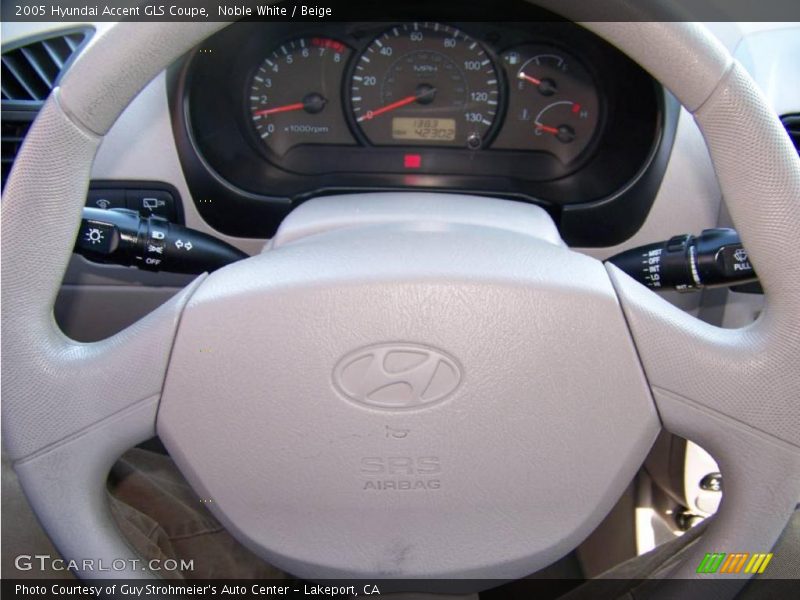 Noble White / Beige 2005 Hyundai Accent GLS Coupe