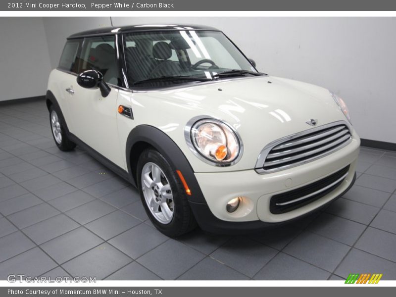 Pepper White / Carbon Black 2012 Mini Cooper Hardtop