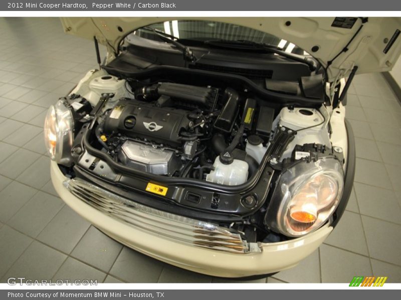 Pepper White / Carbon Black 2012 Mini Cooper Hardtop