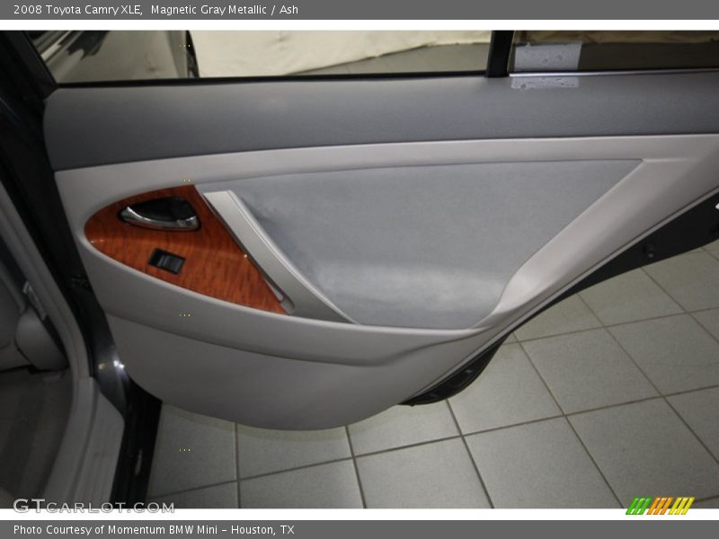 Magnetic Gray Metallic / Ash 2008 Toyota Camry XLE