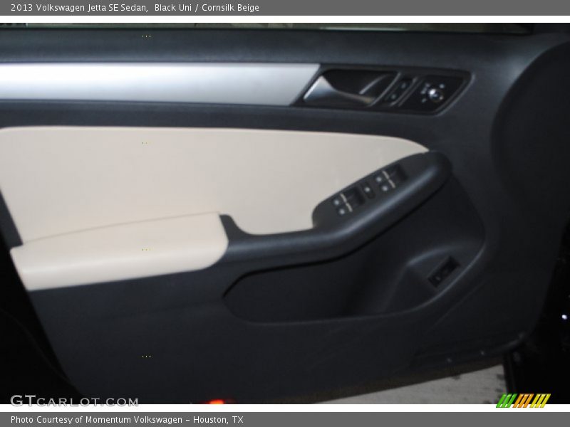 Black Uni / Cornsilk Beige 2013 Volkswagen Jetta SE Sedan