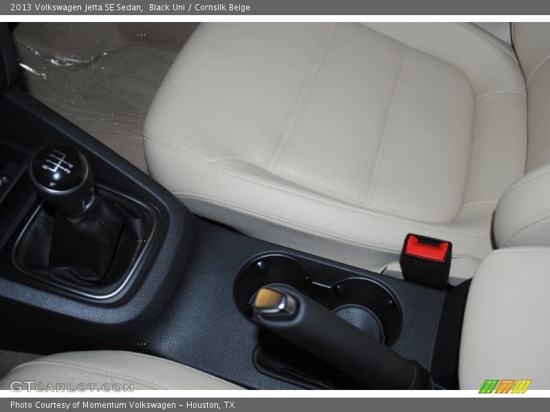 Black Uni / Cornsilk Beige 2013 Volkswagen Jetta SE Sedan