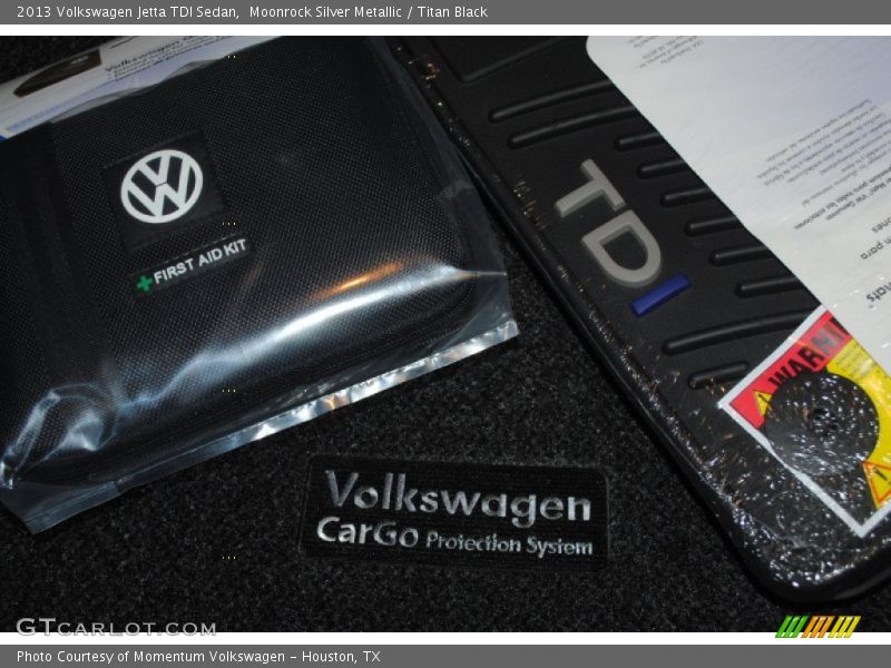 Moonrock Silver Metallic / Titan Black 2013 Volkswagen Jetta TDI Sedan