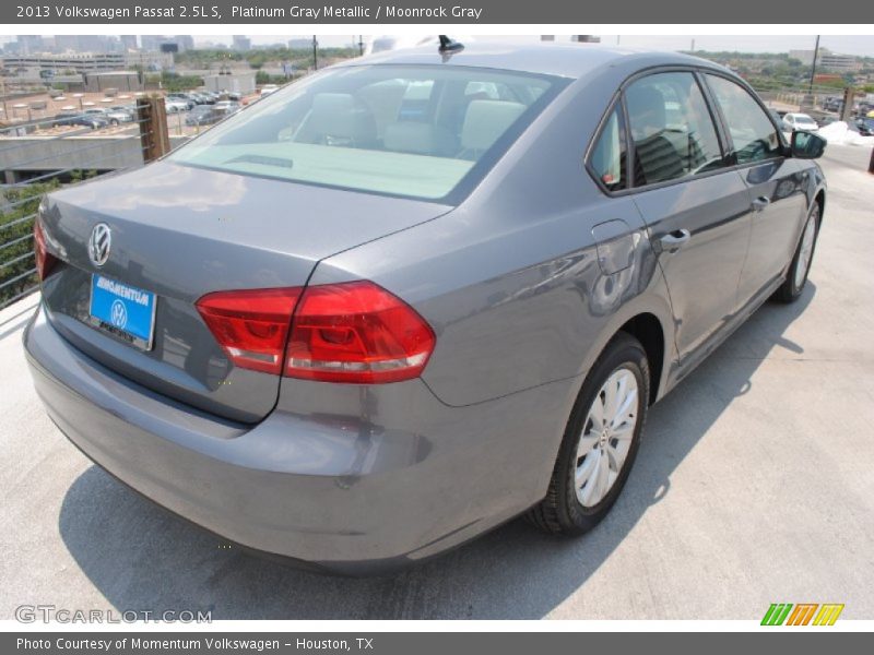 Platinum Gray Metallic / Moonrock Gray 2013 Volkswagen Passat 2.5L S