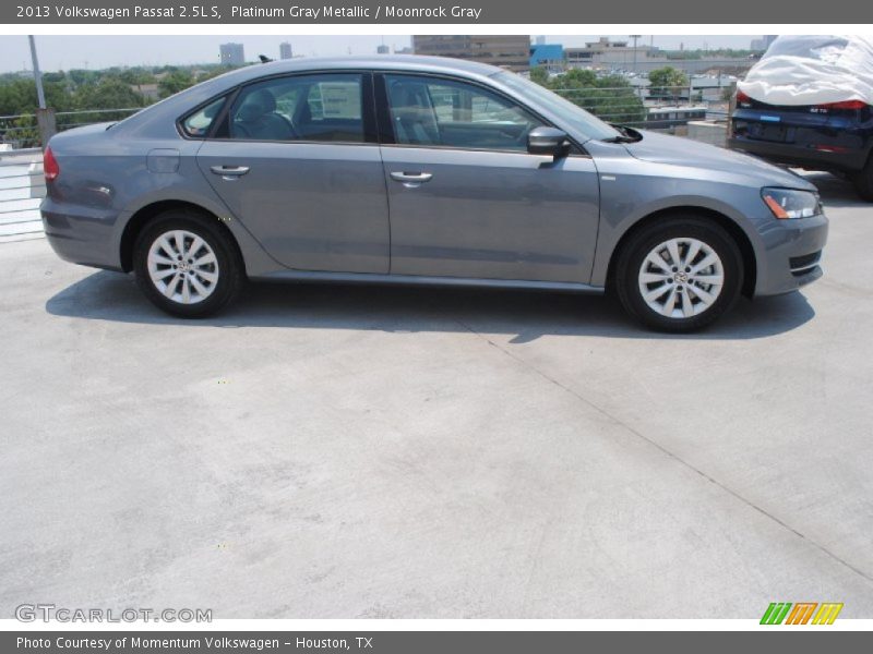 Platinum Gray Metallic / Moonrock Gray 2013 Volkswagen Passat 2.5L S