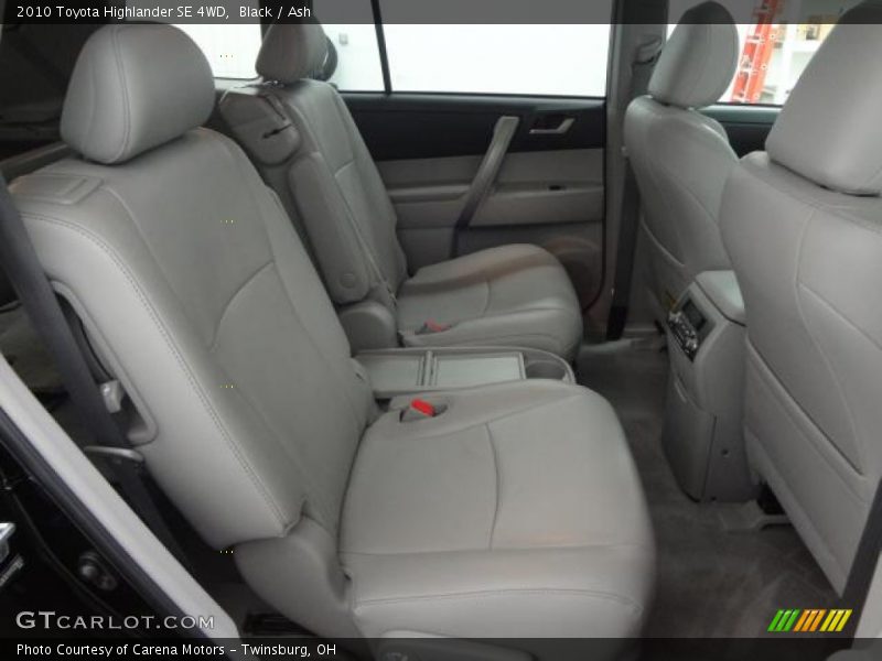 Black / Ash 2010 Toyota Highlander SE 4WD