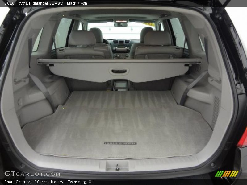 Black / Ash 2010 Toyota Highlander SE 4WD