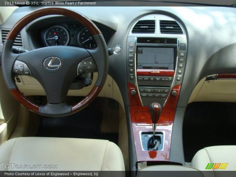 Starfire White Pearl / Parchment 2011 Lexus ES 350