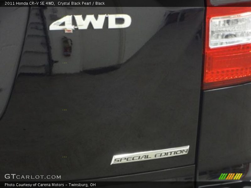 Crystal Black Pearl / Black 2011 Honda CR-V SE 4WD