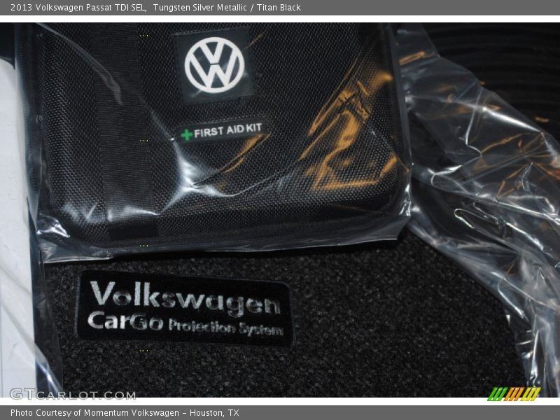 Tungsten Silver Metallic / Titan Black 2013 Volkswagen Passat TDI SEL