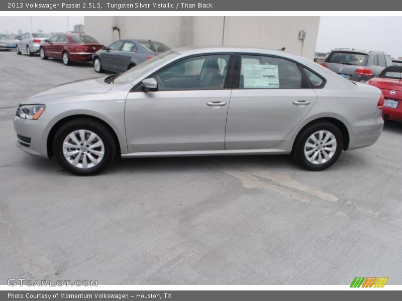 Tungsten Silver Metallic / Titan Black 2013 Volkswagen Passat 2.5L S