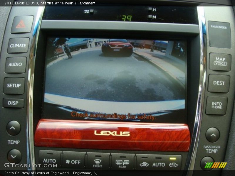 Starfire White Pearl / Parchment 2011 Lexus ES 350