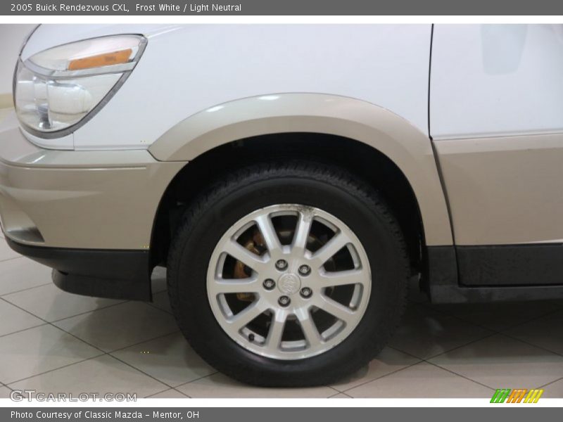 Frost White / Light Neutral 2005 Buick Rendezvous CXL