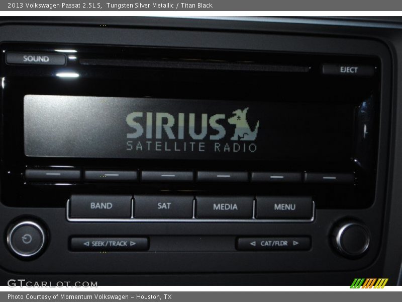 Tungsten Silver Metallic / Titan Black 2013 Volkswagen Passat 2.5L S