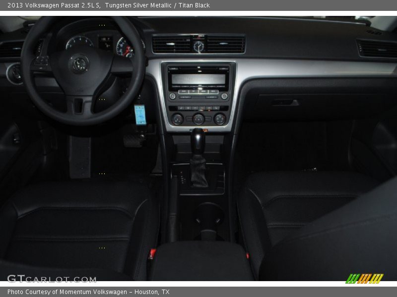 Tungsten Silver Metallic / Titan Black 2013 Volkswagen Passat 2.5L S