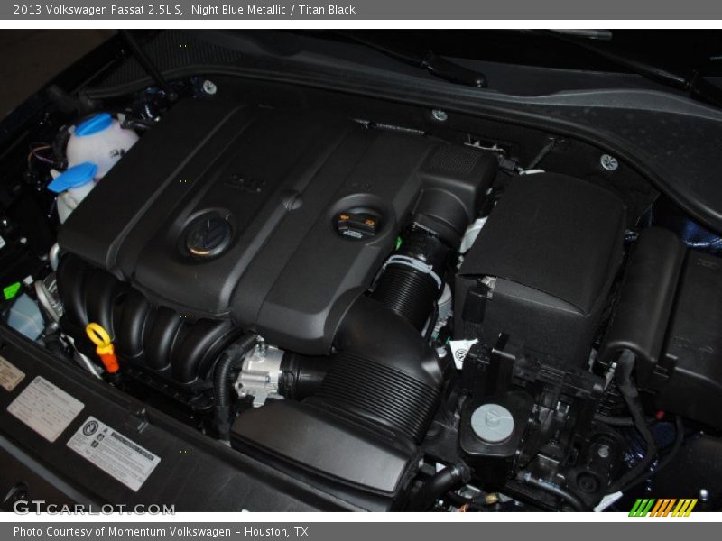 Night Blue Metallic / Titan Black 2013 Volkswagen Passat 2.5L S