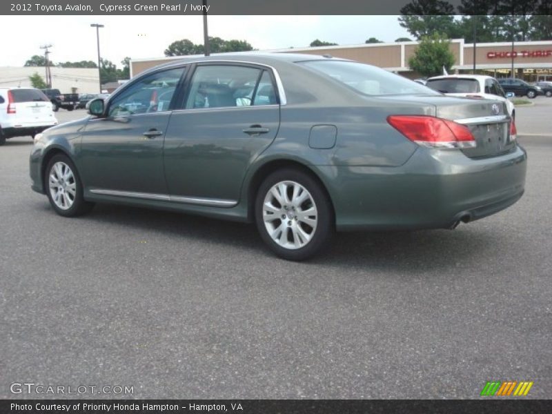 Cypress Green Pearl / Ivory 2012 Toyota Avalon