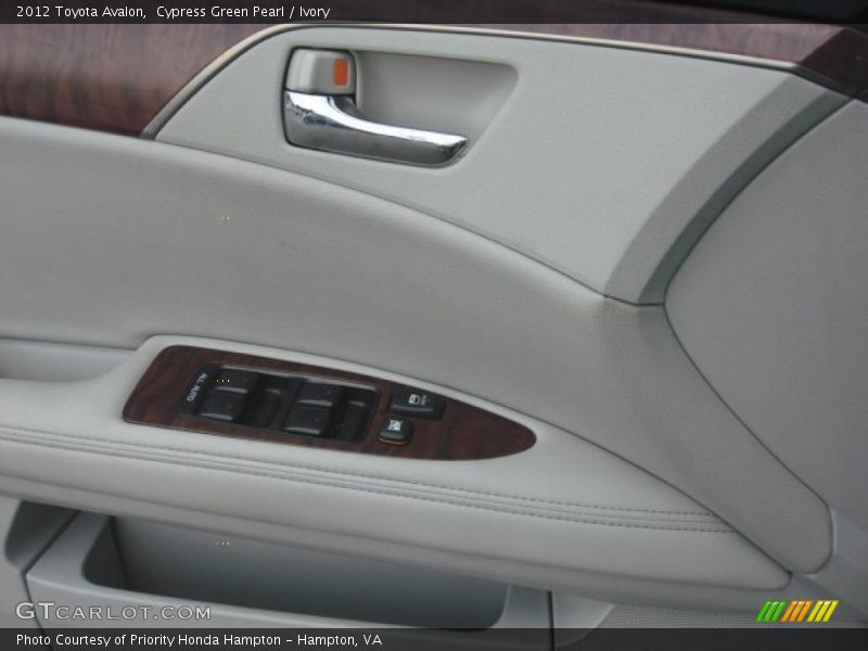Cypress Green Pearl / Ivory 2012 Toyota Avalon