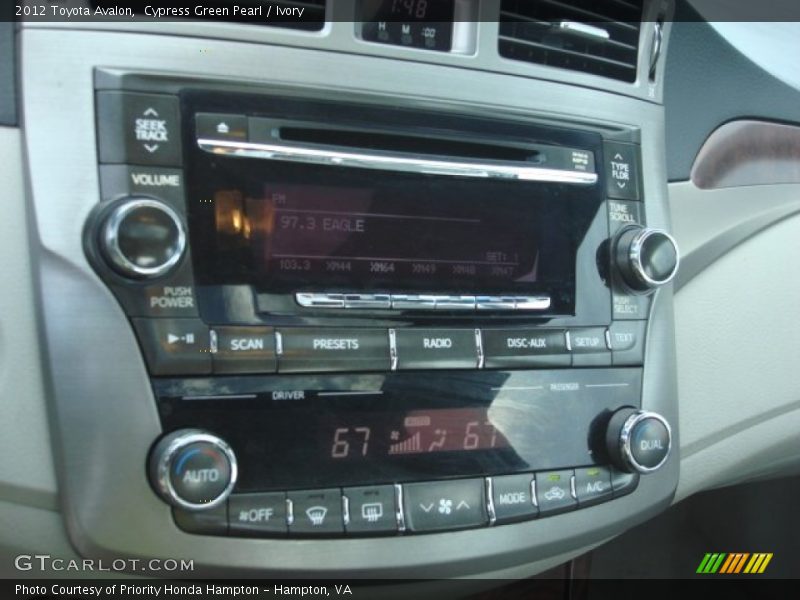 Cypress Green Pearl / Ivory 2012 Toyota Avalon