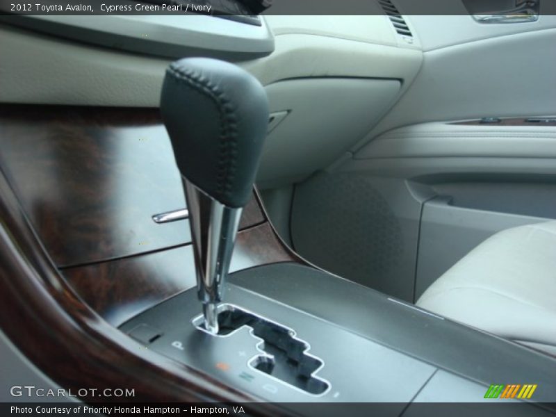 Cypress Green Pearl / Ivory 2012 Toyota Avalon