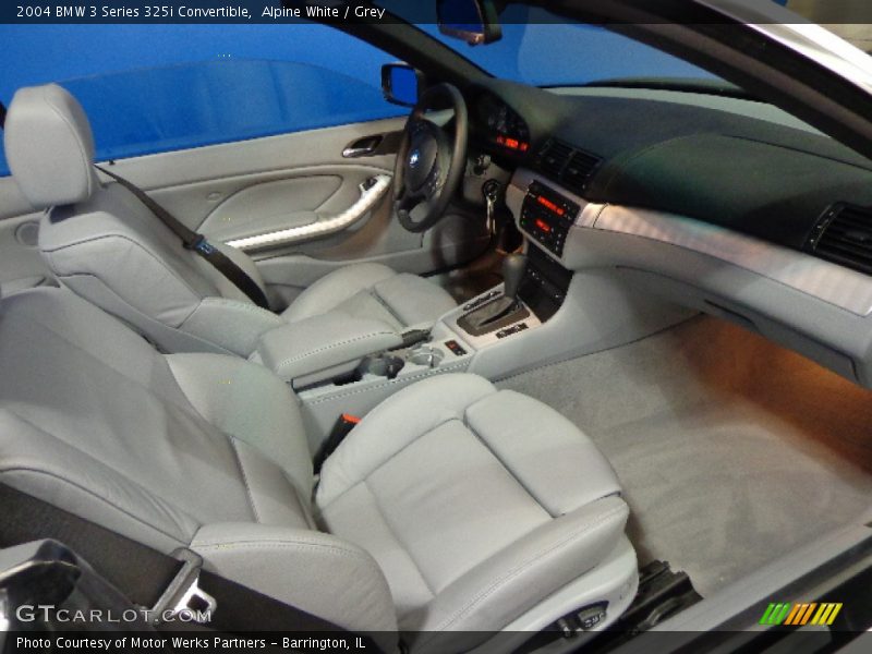 Alpine White / Grey 2004 BMW 3 Series 325i Convertible