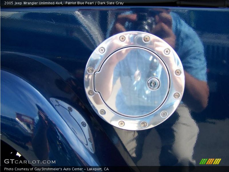 Patriot Blue Pearl / Dark Slate Gray 2005 Jeep Wrangler Unlimited 4x4