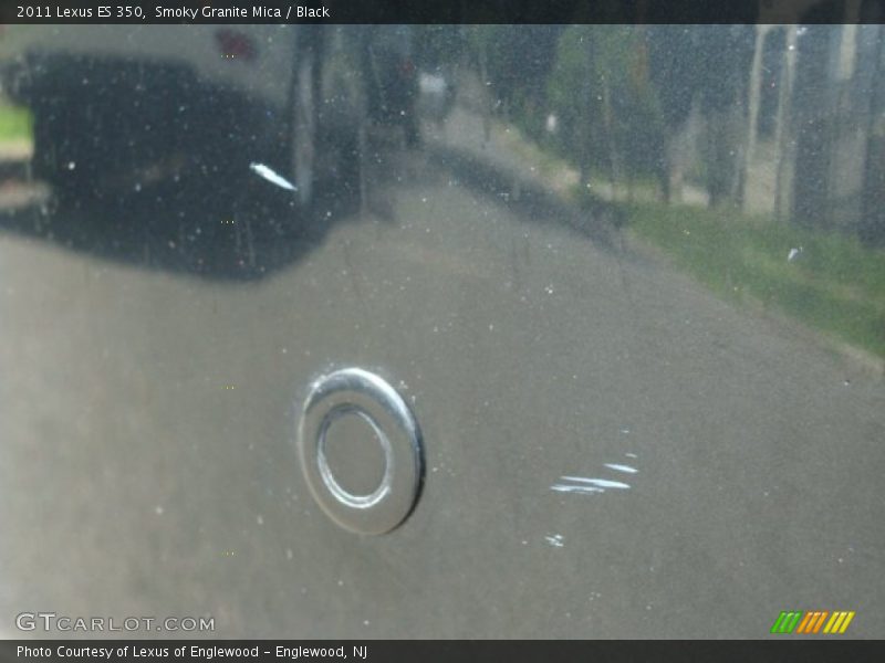 Smoky Granite Mica / Black 2011 Lexus ES 350