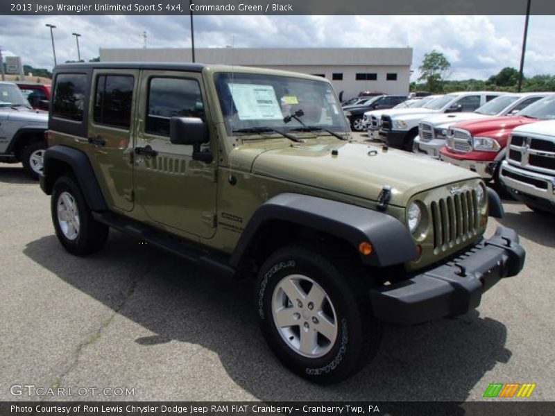 Commando Green / Black 2013 Jeep Wrangler Unlimited Sport S 4x4