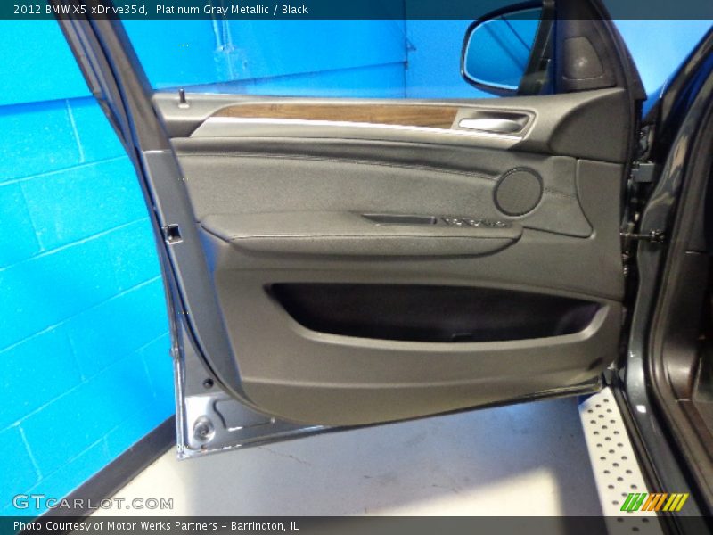 Platinum Gray Metallic / Black 2012 BMW X5 xDrive35d