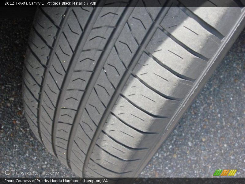 Attitude Black Metallic / Ash 2012 Toyota Camry L