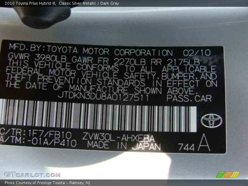 Classic Silver Metallic / Dark Gray 2010 Toyota Prius Hybrid III