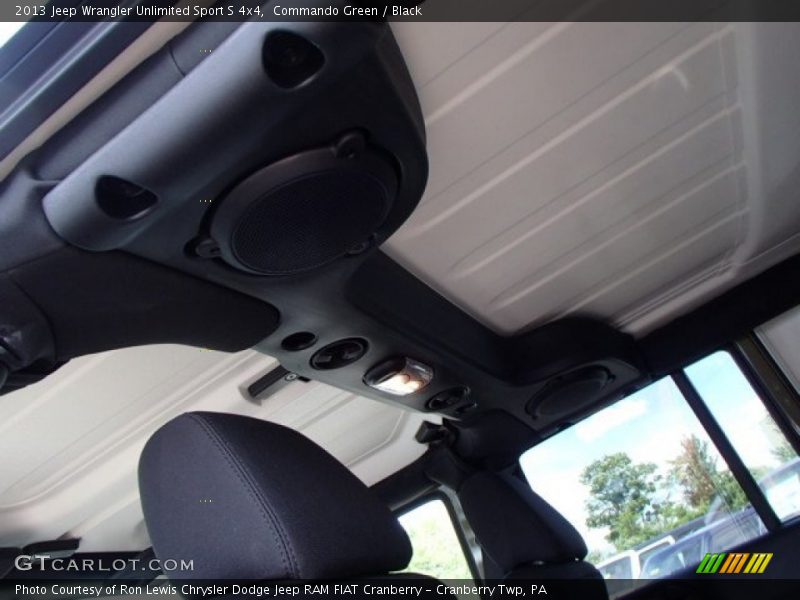 Commando Green / Black 2013 Jeep Wrangler Unlimited Sport S 4x4